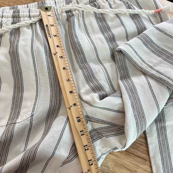 J. Jill Striped Linen Blend Pull On Pants Ankle Crop Beach Ivory Size Medium - Picture 9 of 11